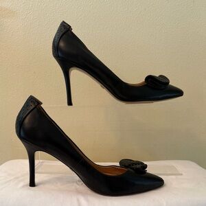 Badgley Mischka Black Perforated Bow Heels, Size 10, EUC